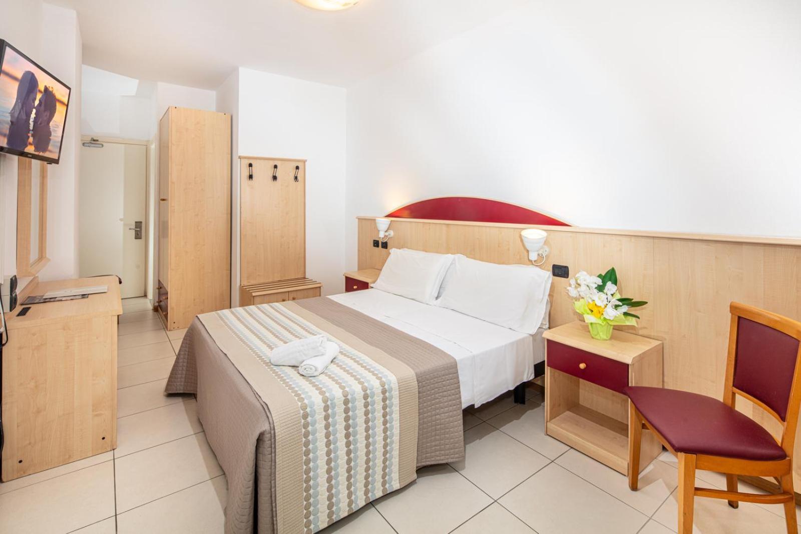 Hotel Regina Lignano Sabbiadoro Quarto foto
